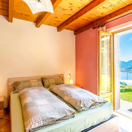 Lo Scoiattolo By Interhome Feriehus