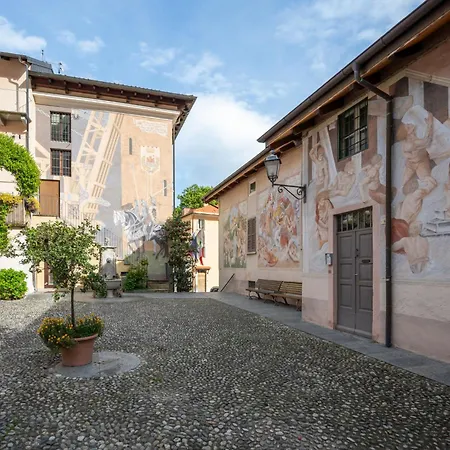 Lo Scoiattolo By Interhome