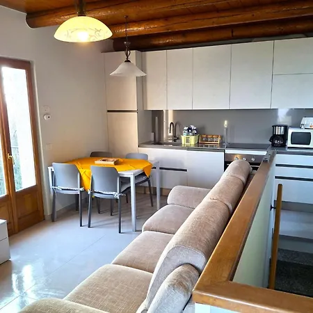 Lo Scoiattolo By Interhome * Carmine