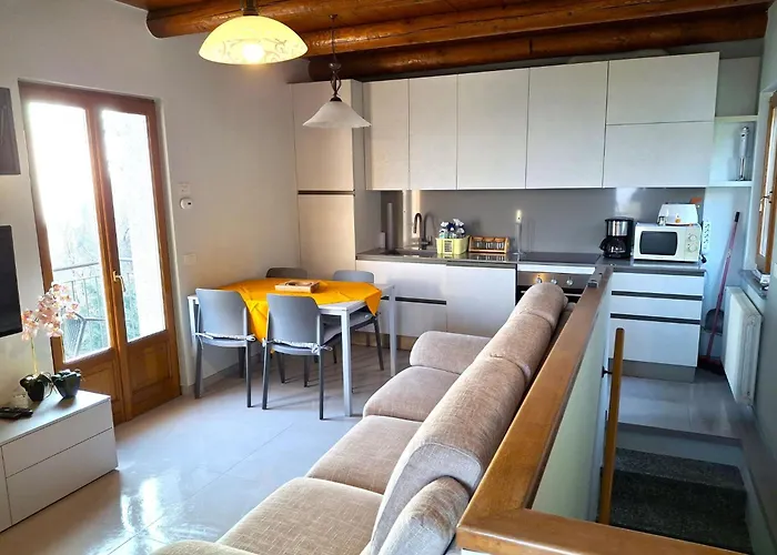 Lo Scoiattolo By Interhome * Carmine